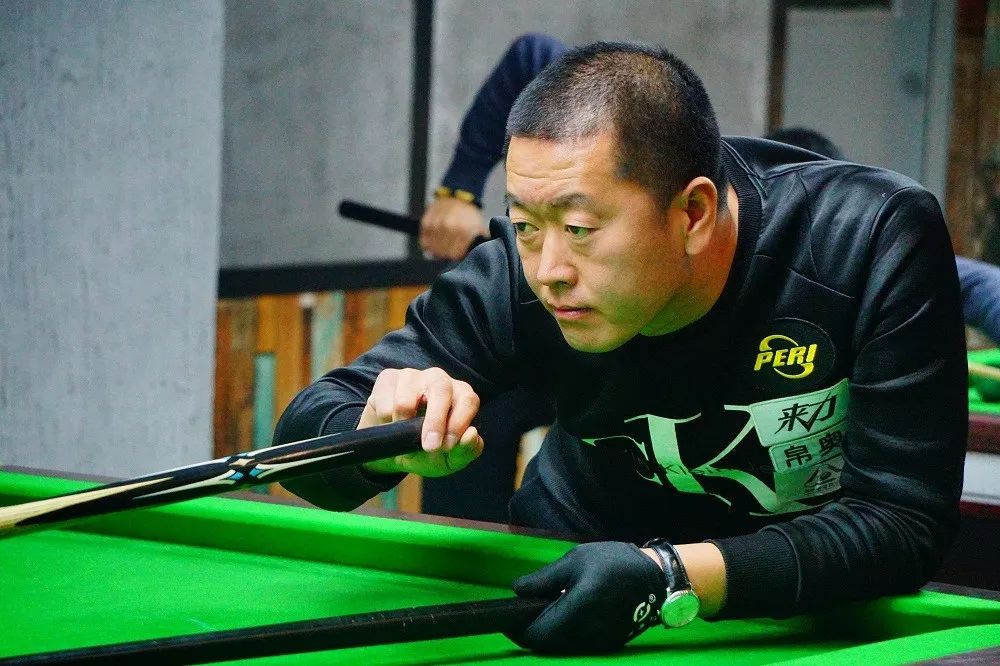 两位主力选 两位主力选