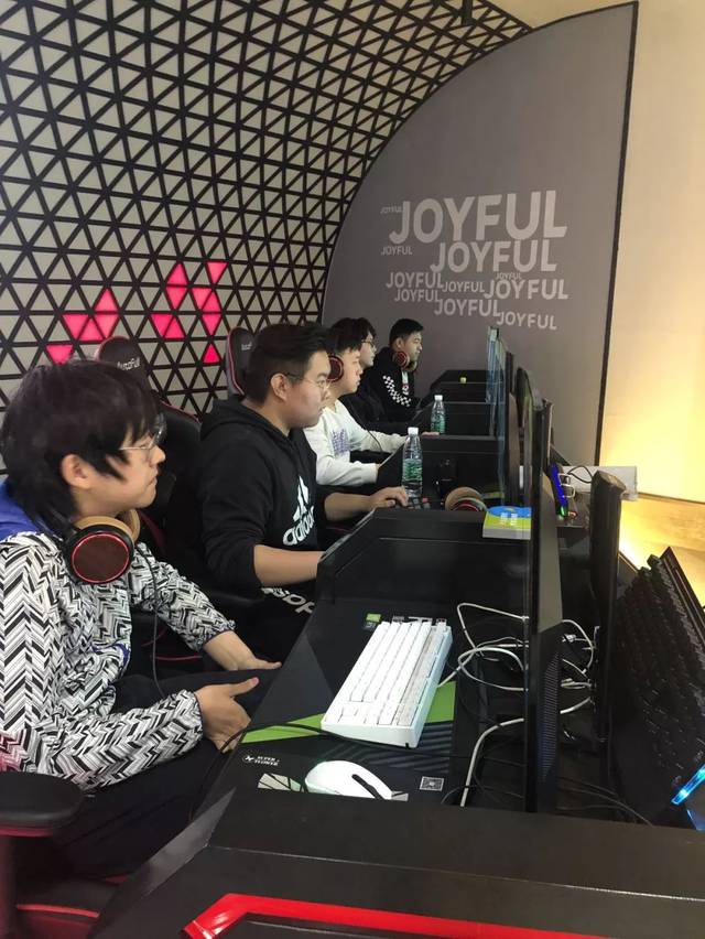 商和稳定的 商和稳定的