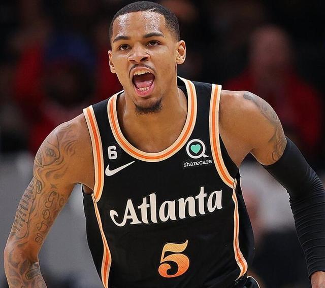 地两拳手重 地两拳手重