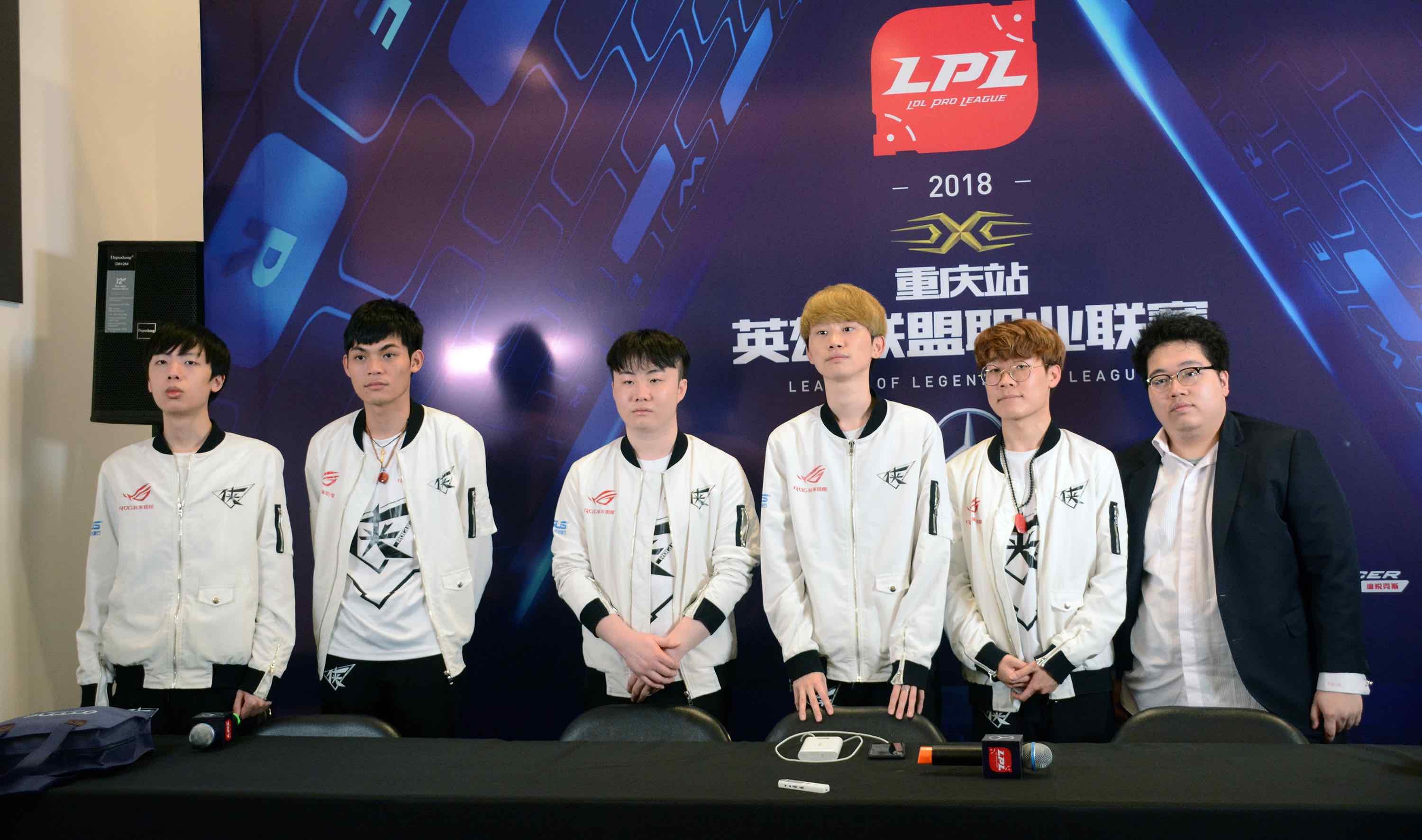 相比之下 相比之下