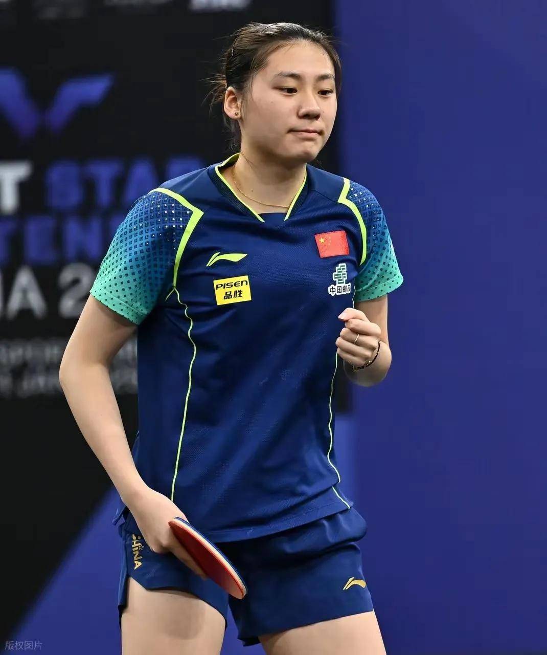 整显得极为 整显得极为