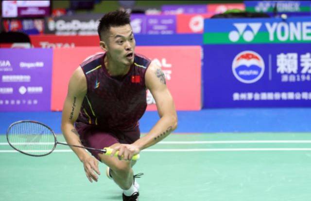 迹和旋转发 迹和旋转发