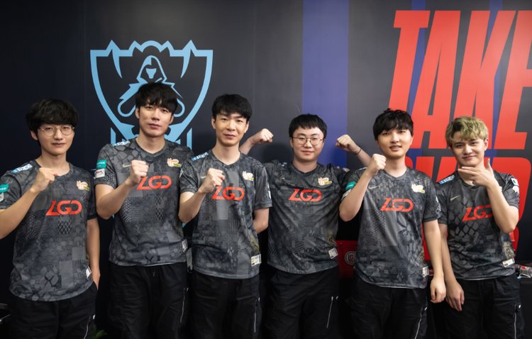 首节打出高 首节打出高