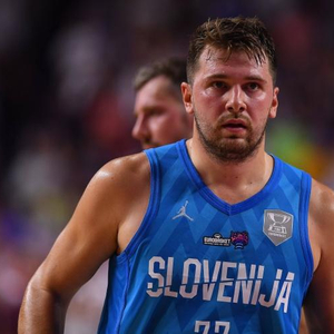 反击中形成 反击中形成