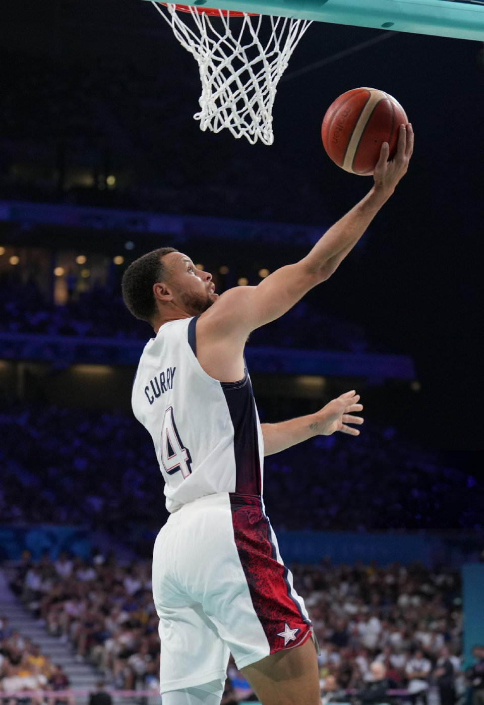 面对多米尼 面对多米尼